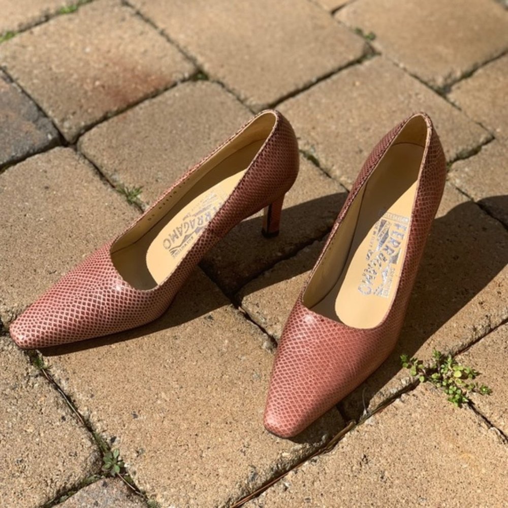 Salvatore Ferragamo Two Toned Snakeskin Pumps - Picture 4 of 15